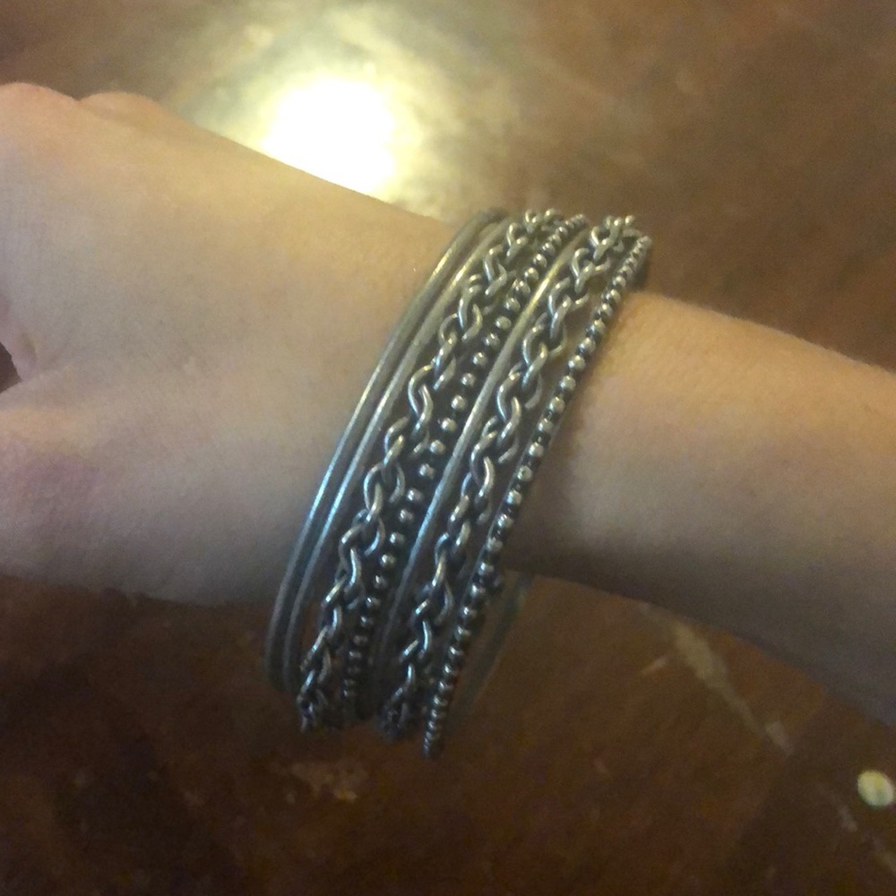 1$ if you buy 4 or more costume jewelry.